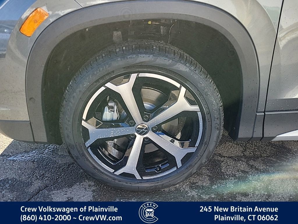 New 2026 Volkswagen Tiguan SE image 17