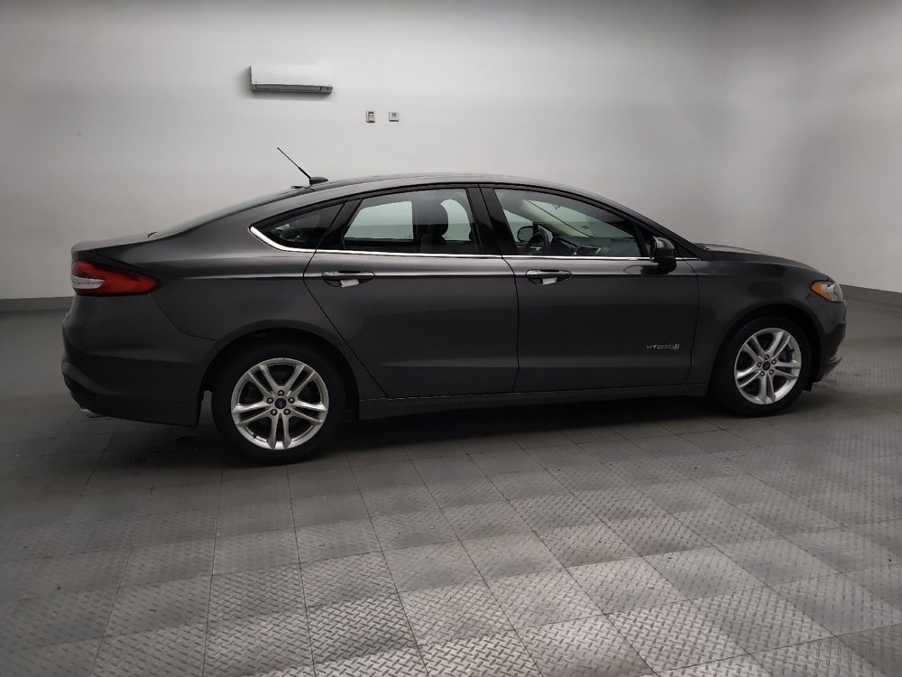 Used 2018 Ford Fusion S image 10