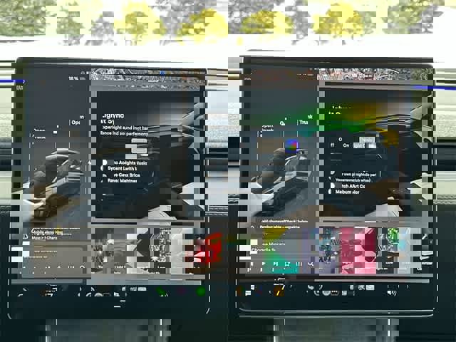 Used 2026 Tesla Model Y Long Range image 10