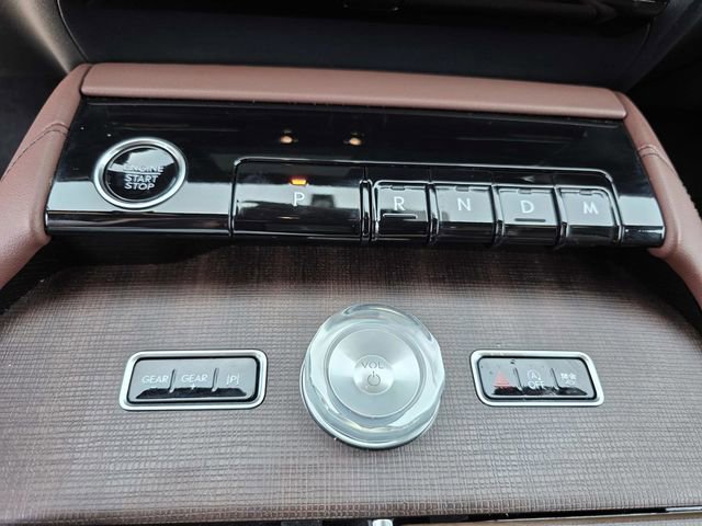 New 2026 Lincoln Navigator Reserve AWD/4WD image 11