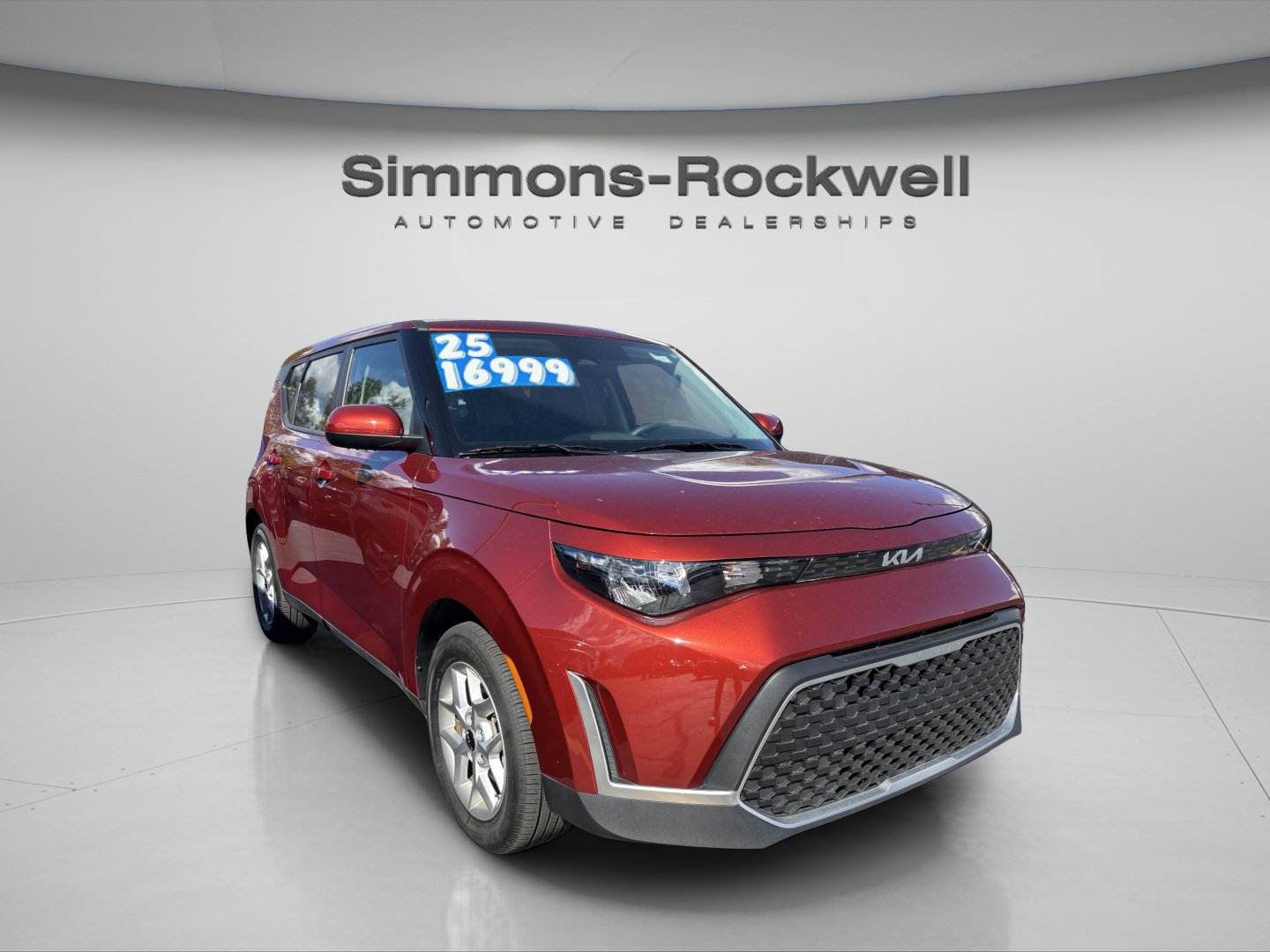 Used 2025 Kia Soul LX w/ LX Technology Package FWD image 6