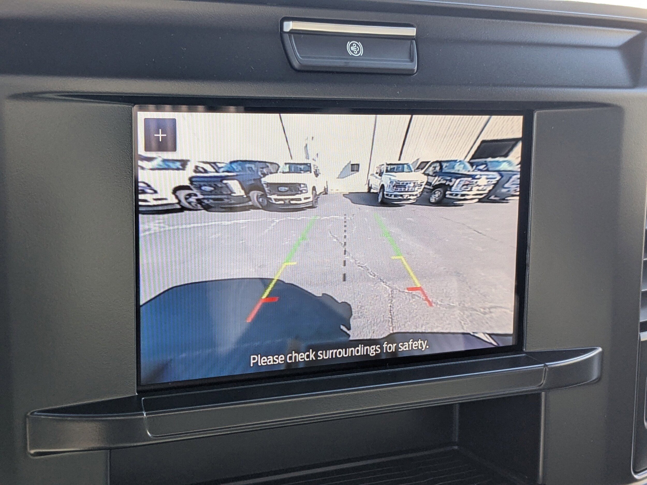 New 2025 Ford F250 XLT w/ F-250 >10K GVWR Package image 19