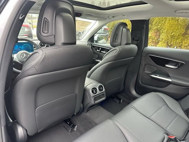 New 2026 Mercedes-Benz C 300 4MATIC Sedan image 18
