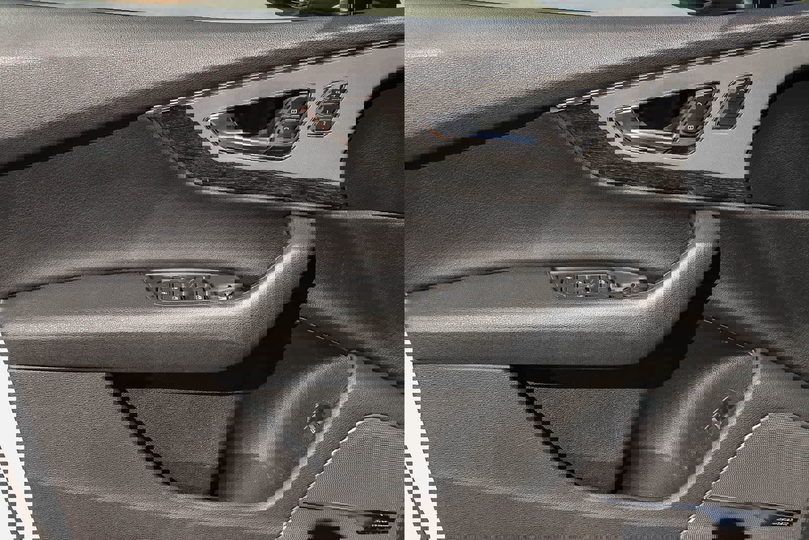 Used 2018 Audi Q7 2.0T Premium Plus w/ Premium Plus Package image 23