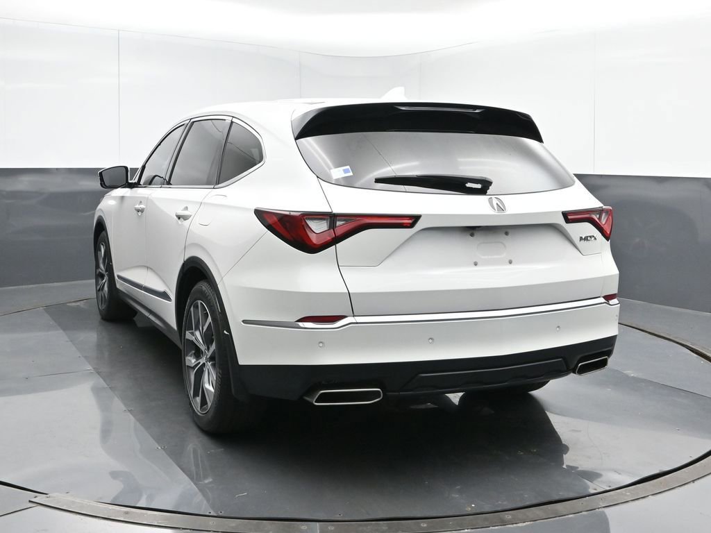 Used 2023 Acura MDX FWD w/ Technology Package image 4