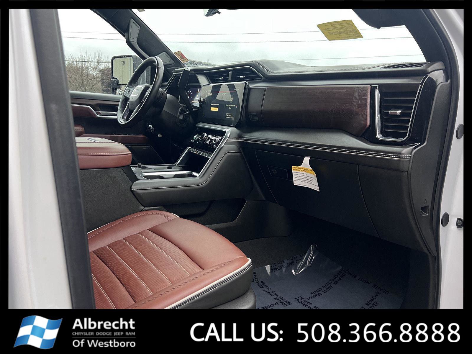 Used 2024 GMC Sierra 2500 Denali Ultimate w/ Snow Plow Prep/Camper Package image 20