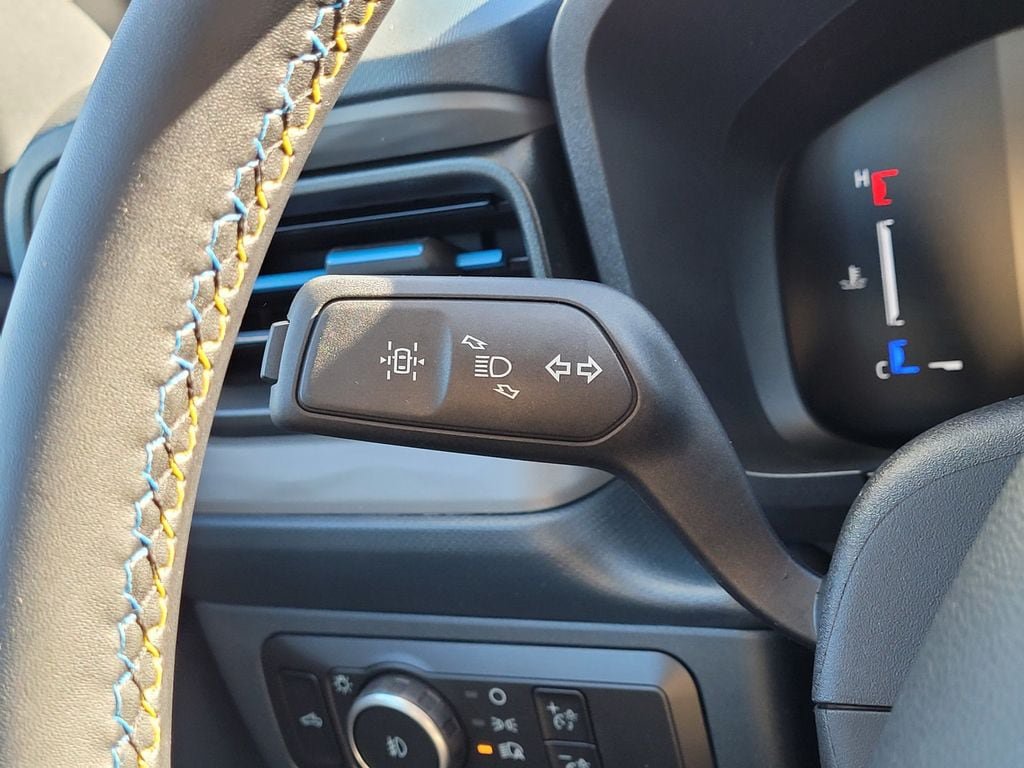New 2026 Ford Maverick Lobo AWD/4WD image 19