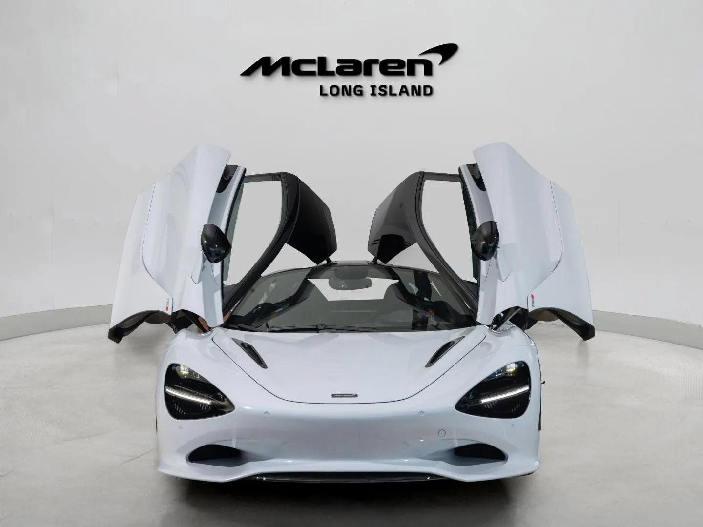 New 2026 McLaren 750S RWD image 3
