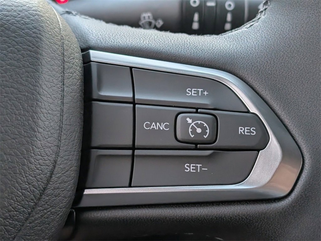 New 2026 Jeep Compass Latitude image 25