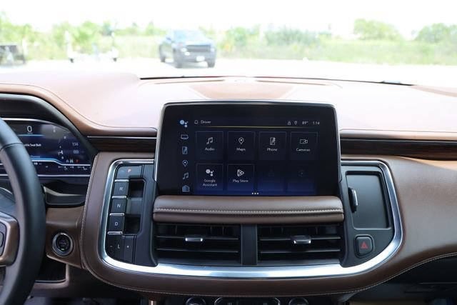 Used 2024 Chevrolet Tahoe High Country AWD/4WD image 18