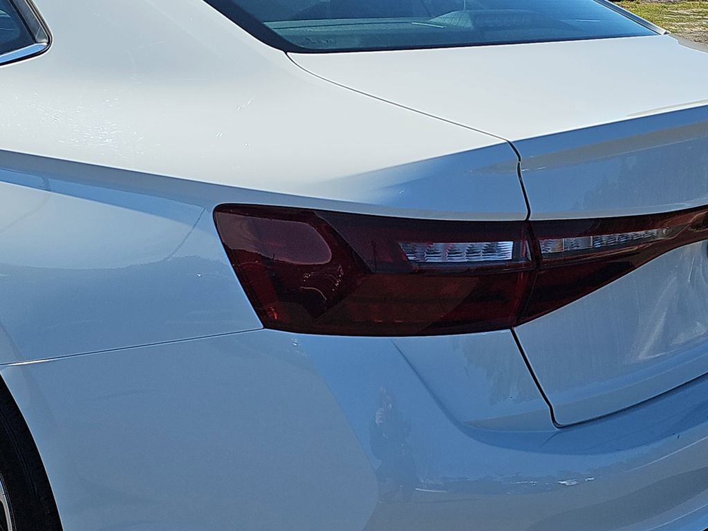 Used 2025 Volkswagen Jetta S image 36