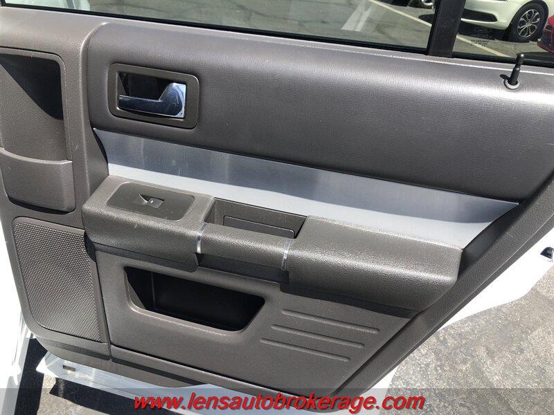 Used 2015 Ford Flex SEL w/ Equipment Group 202A FWD image 20