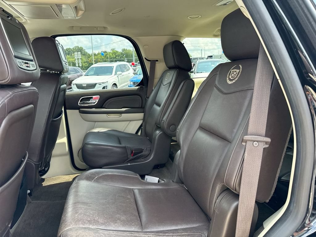 Used 2014 Cadillac Escalade Platinum AWD/4WD image 14
