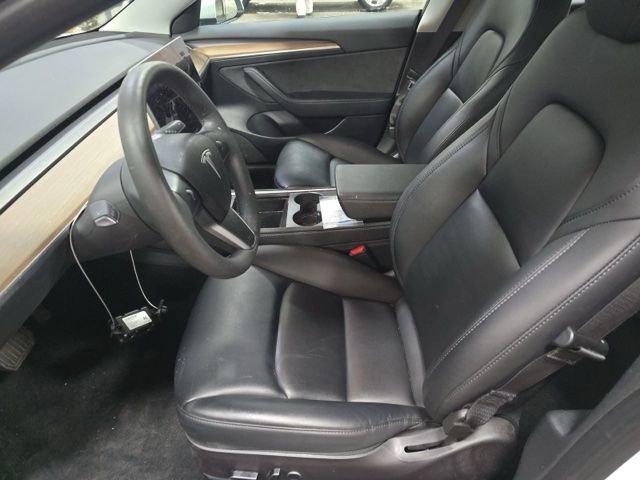 Used 2023 Tesla Model 3 Standard Range image 9