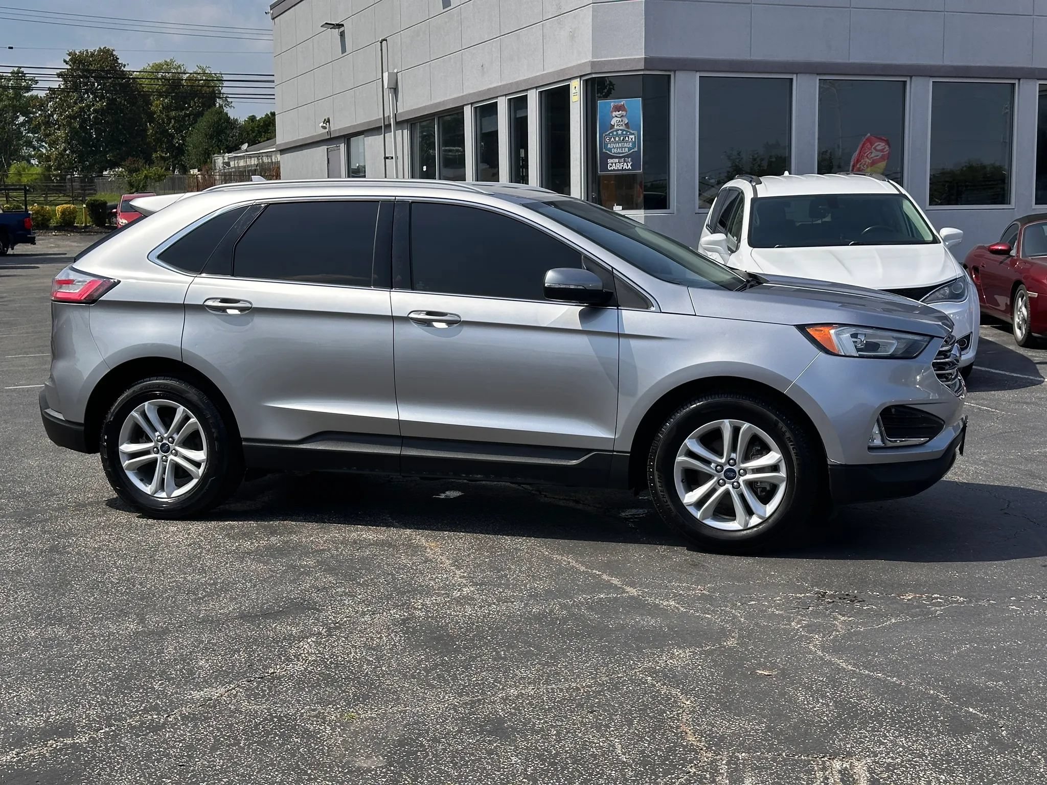Used 2020 Ford Edge SEL FWD image 4