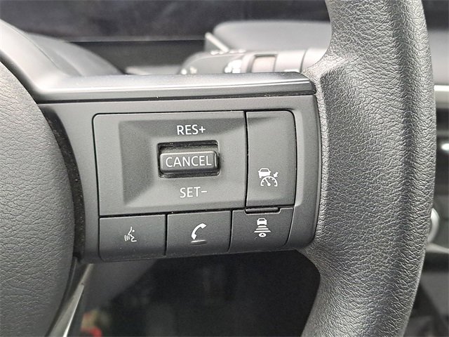 Used 2025 Nissan Kicks S image 17