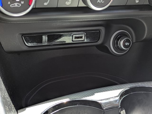 Used 2024 Alfa Romeo Giulia Ti RWD image 33