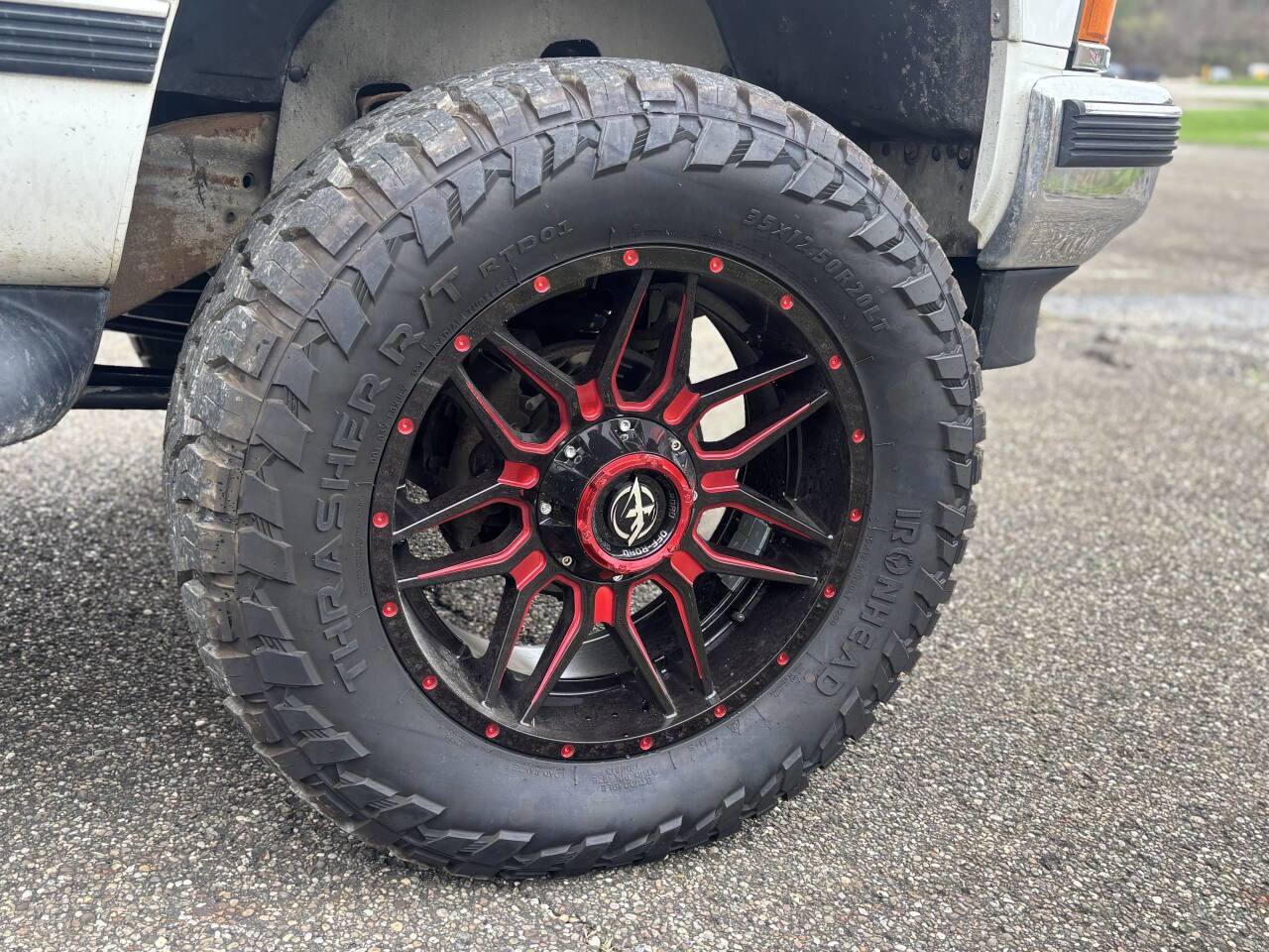 Used 1997 Chevrolet Tahoe 4WD w/ Preferred Equipment Group 3 image 19