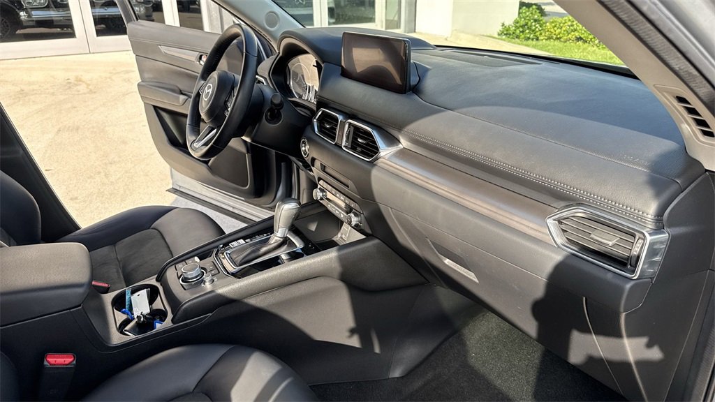 Used 2021 MAZDA CX-5 Touring image 33