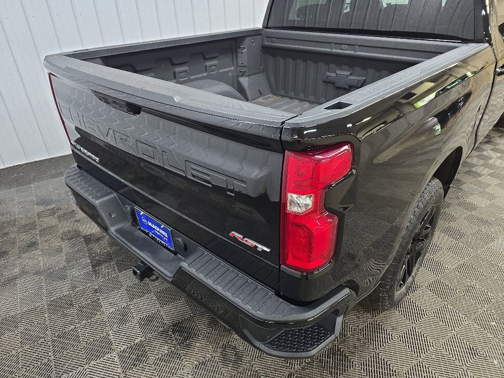 Used 2023 Chevrolet Silverado 1500 RST AWD/4WD image 11