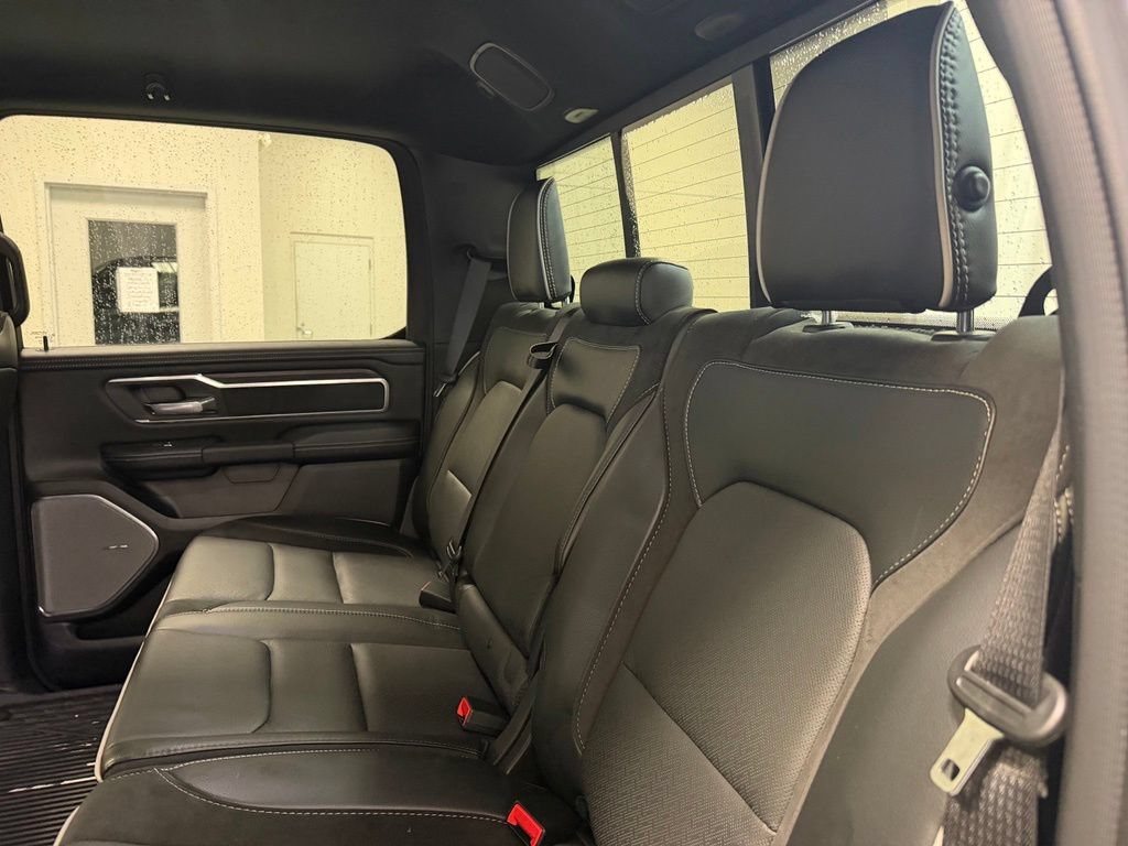 Used 2025 RAM 1500 Laramie AWD/4WD image 14