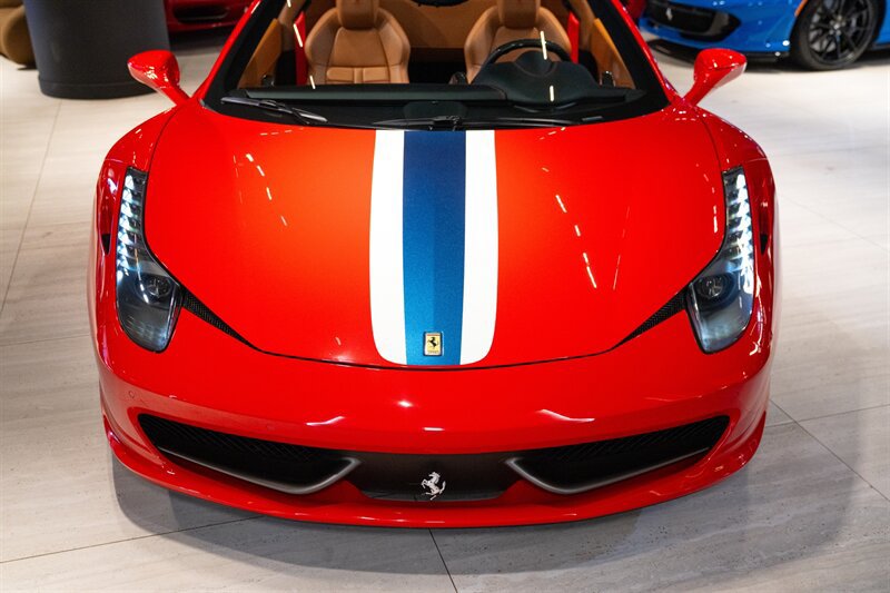 Used 2014 Ferrari 458 Spider RWD image 7
