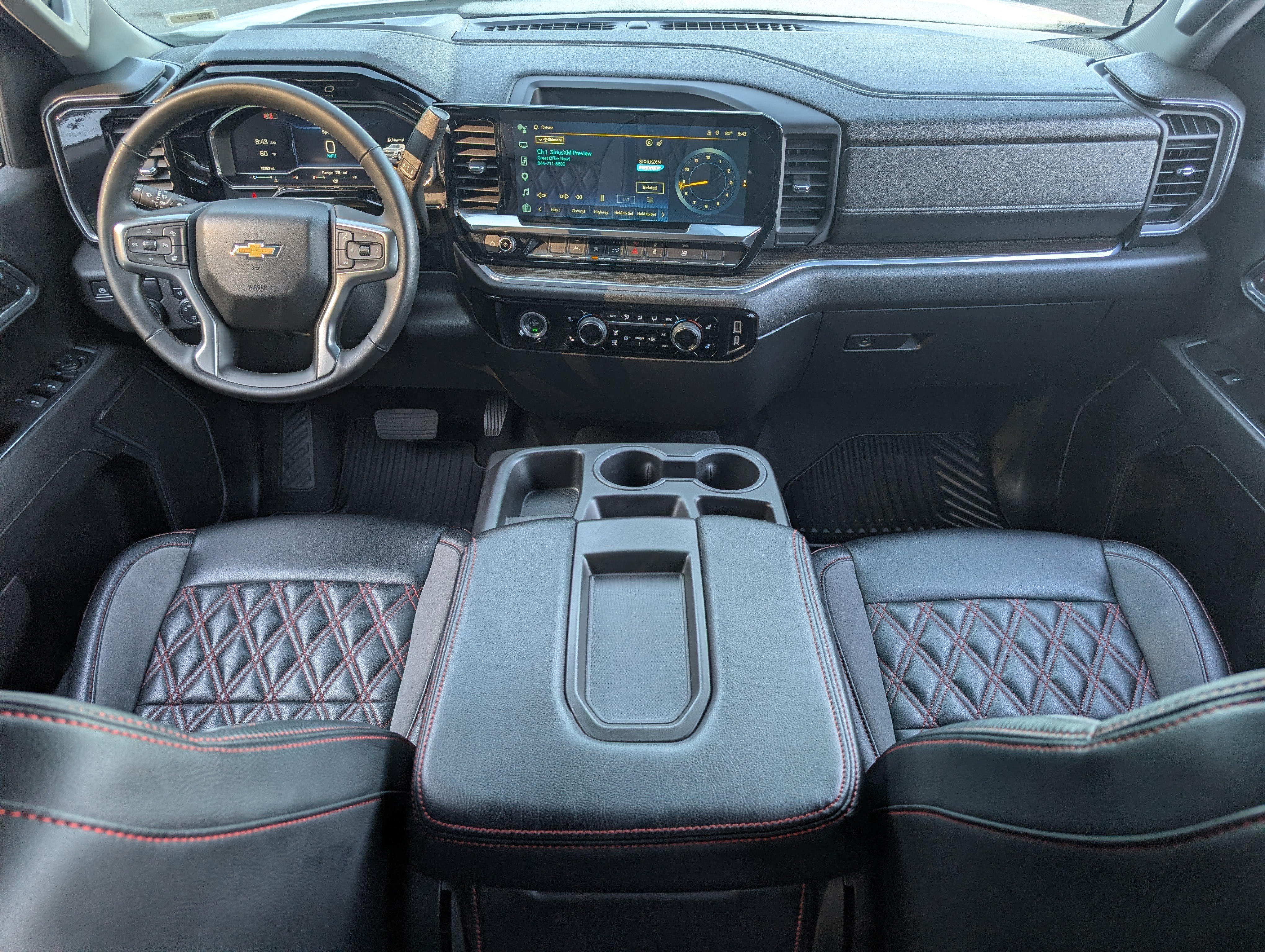 Used 2024 Chevrolet Silverado 1500 LT RWD image 23