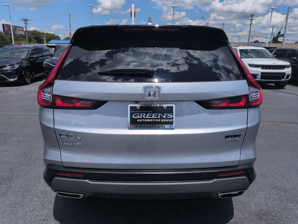 Used 2023 Honda CR-V Sport Touring image 4
