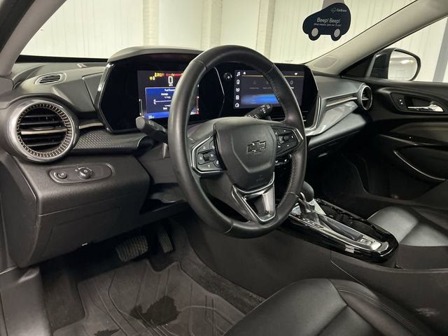 Certified 2024 Chevrolet Trax ACTIV w/ Sunroof Package FWD image 10