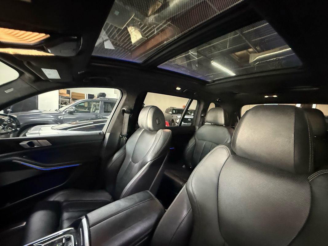 Used 2019 BMW X7 xDrive40i w/ Premium Package AWD/4WD image 13