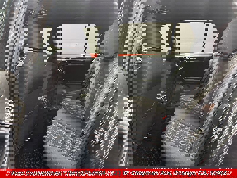 Used 2012 Volkswagen Golf 4-Door image 9