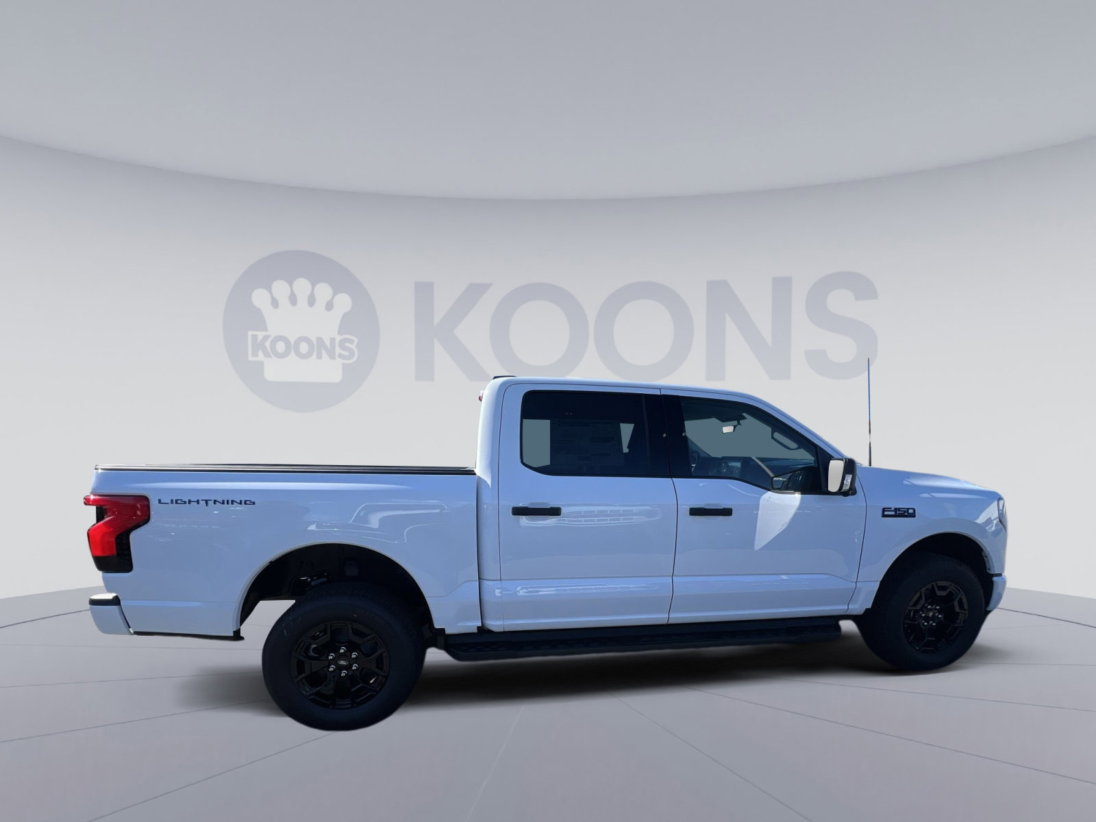 New 2025 Ford F150 Lightning XLT image 8