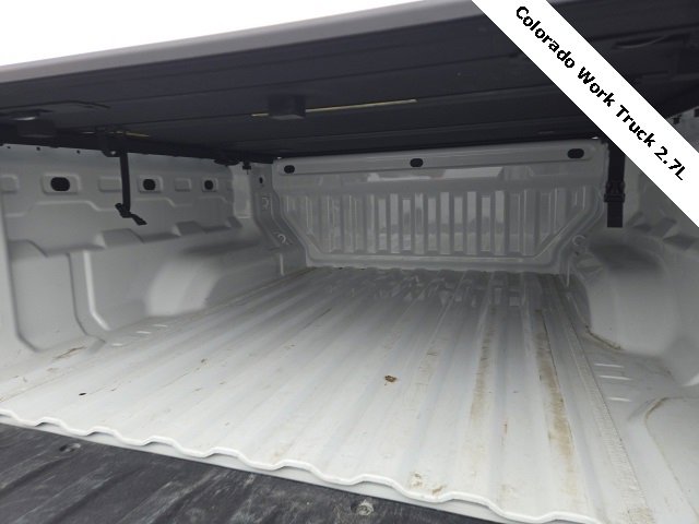 Used 2024 Chevrolet Colorado W/T image 9