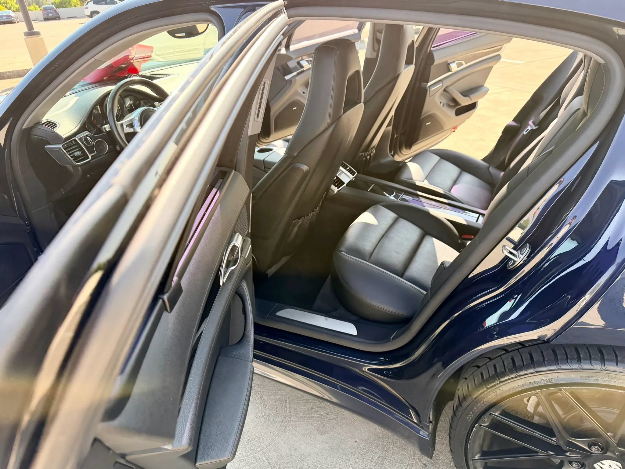Used 2016 Porsche Panamera Edition RWD image 35