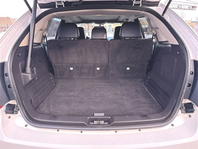 Used 2013 Ford Edge Limited image 25