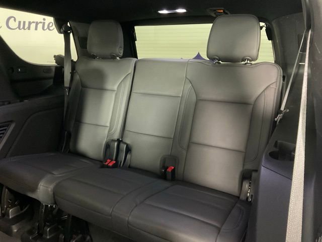 Used 2024 Chevrolet Tahoe Z71 w/ Luxury Package image 17