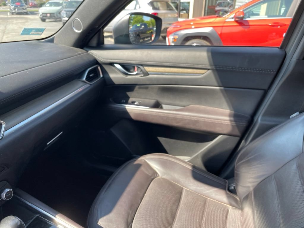 Used 2023 MAZDA CX-5 Signature AWD/4WD image 22