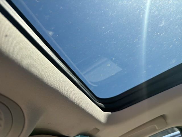 Used 2022 GMC Yukon Denali w/ Denali Ultimate Package image 7