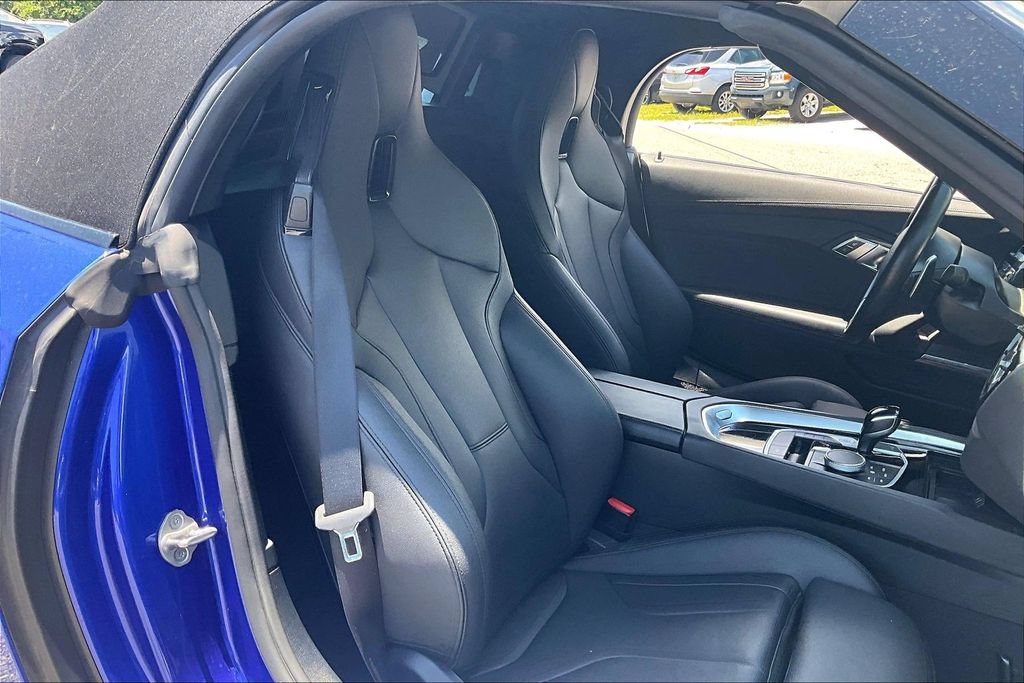 Used 2025 BMW Z4 sDrive30i RWD image 27
