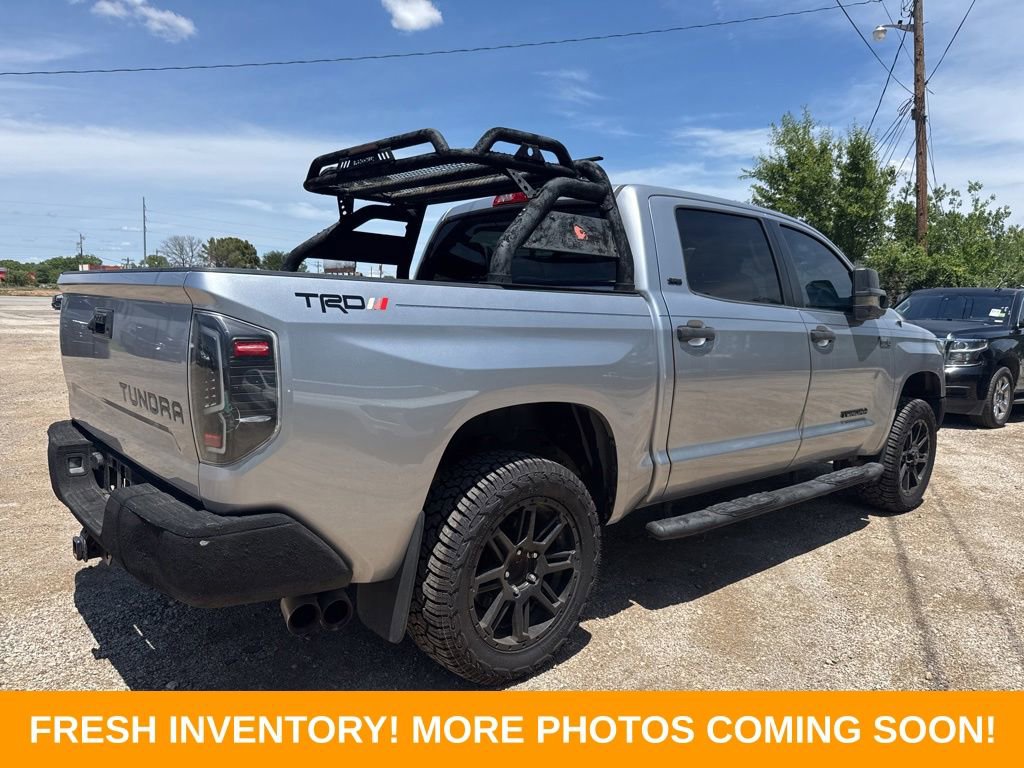 Used 2018 Toyota Tundra SR5 w/ SR5 Upgrade Package RWD image 2