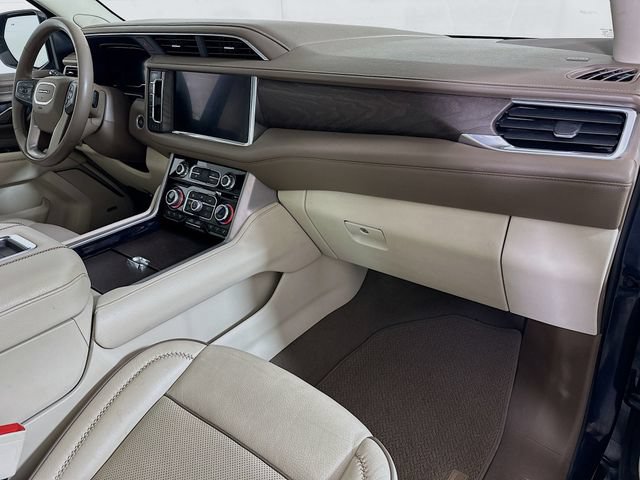 Used 2023 GMC Yukon XL Denali AWD/4WD image 39