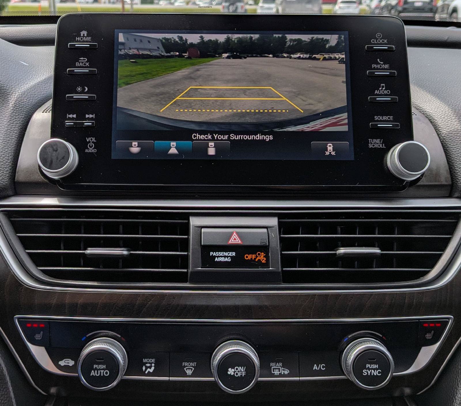 Used 2018 Honda Accord EX image 17