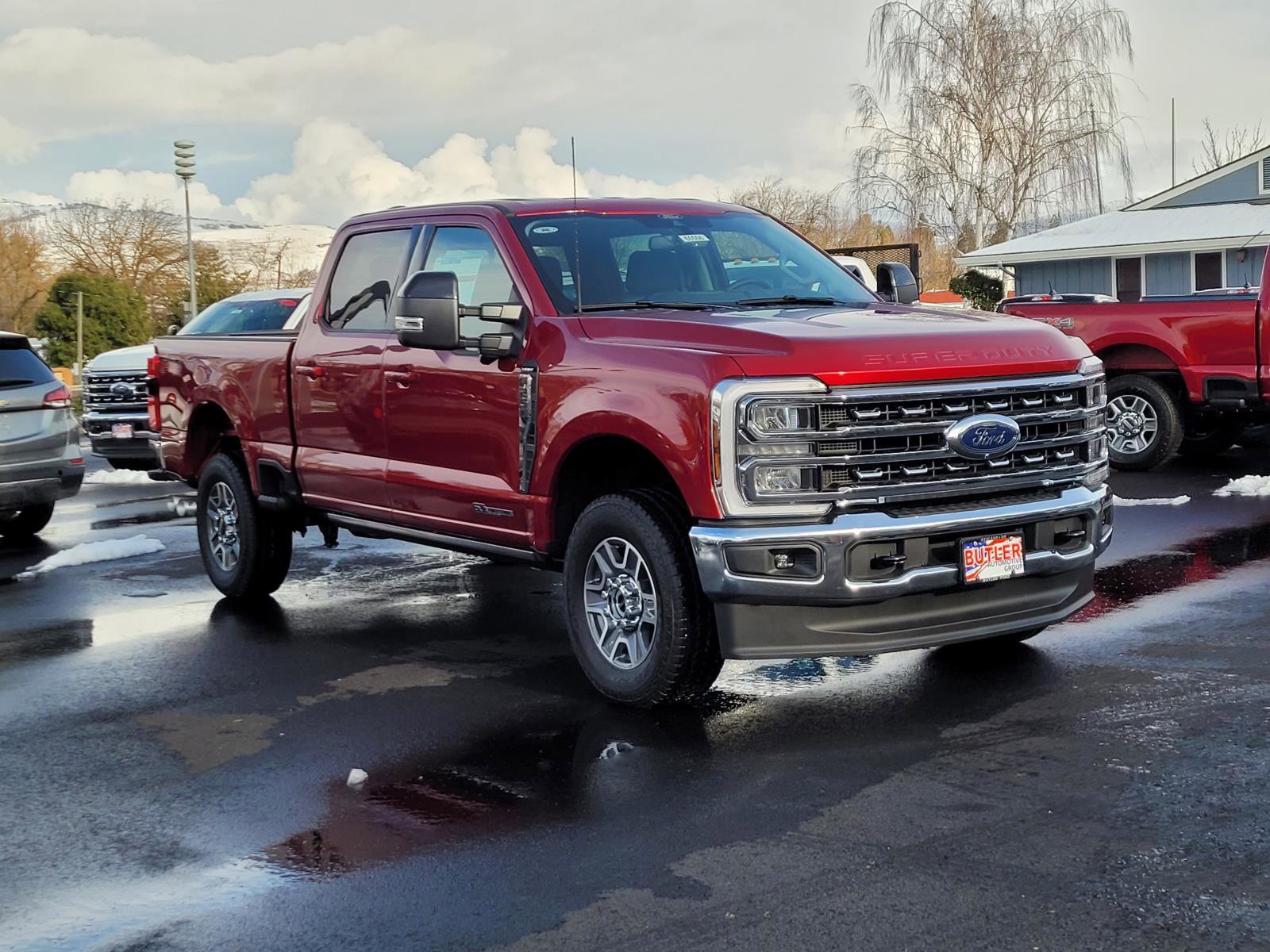 New 2026 Ford F250 Lariat w/ FX4 Off-Road Package image 3