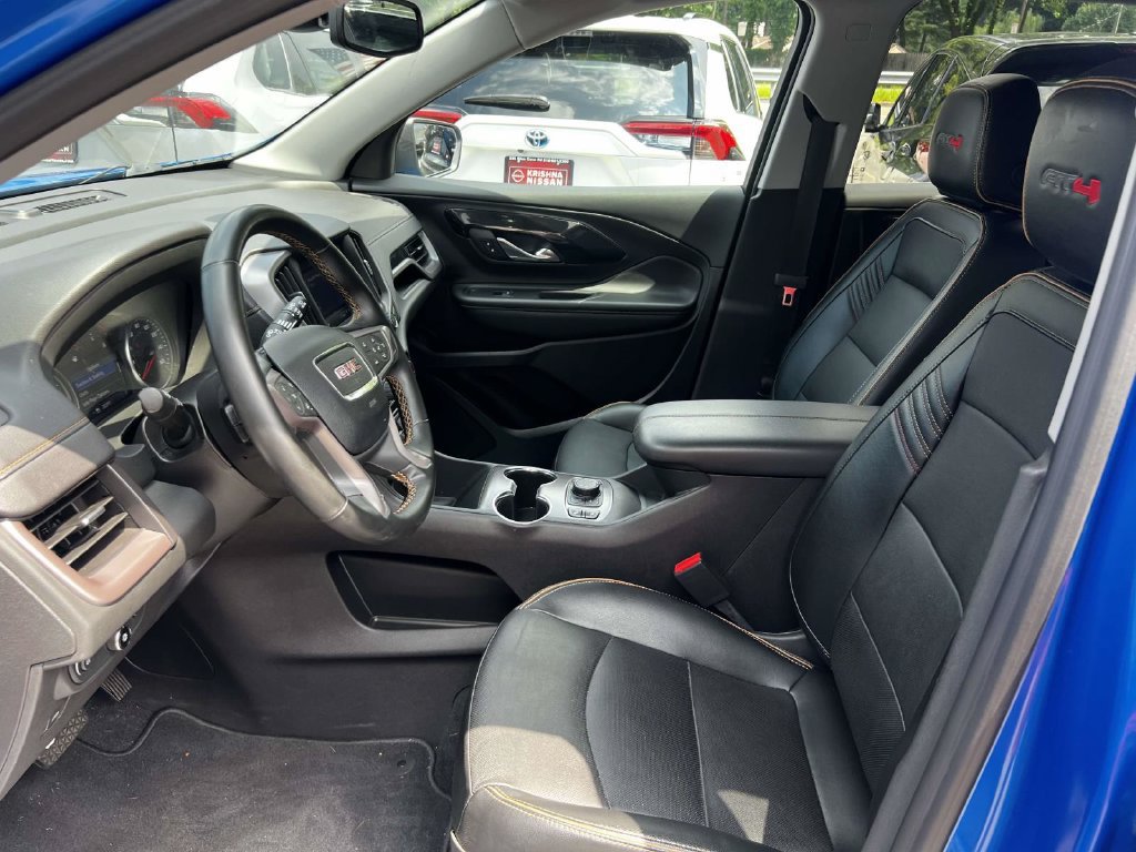 Used 2024 GMC Terrain AT4 AWD/4WD image 15