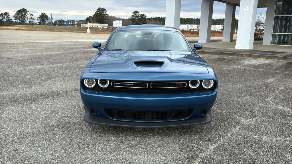 Used 2023 Dodge Challenger R/T image 3