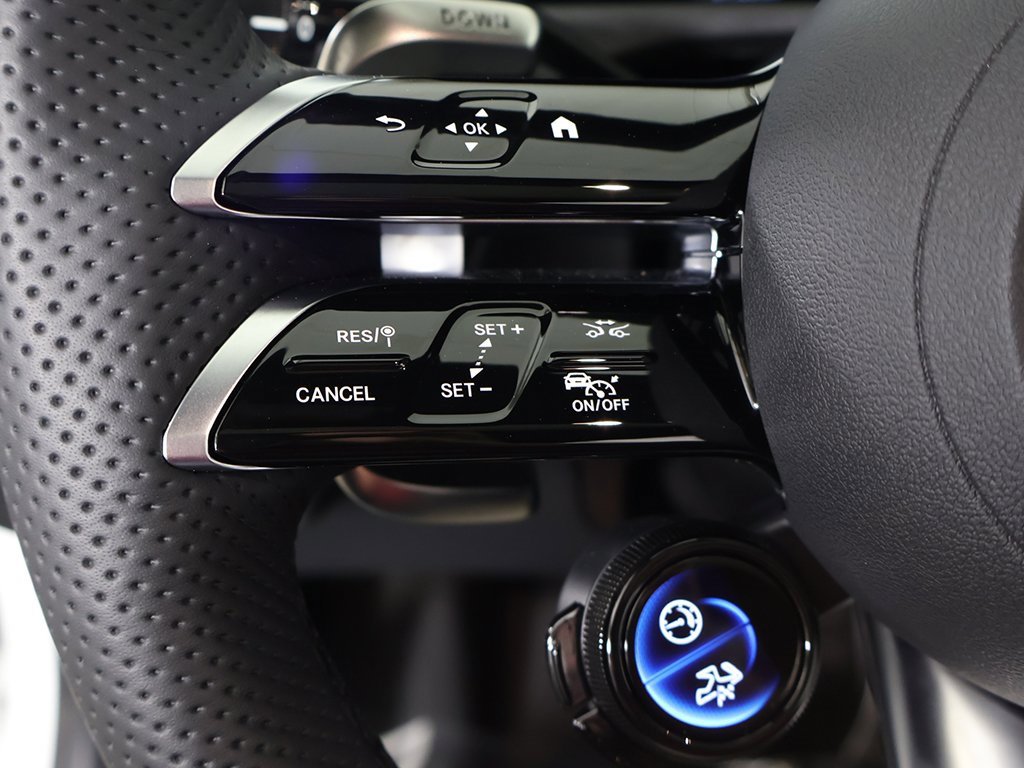 Used 2026 Mercedes-Benz E 53 AMG e 4MATIC Sedan image 49