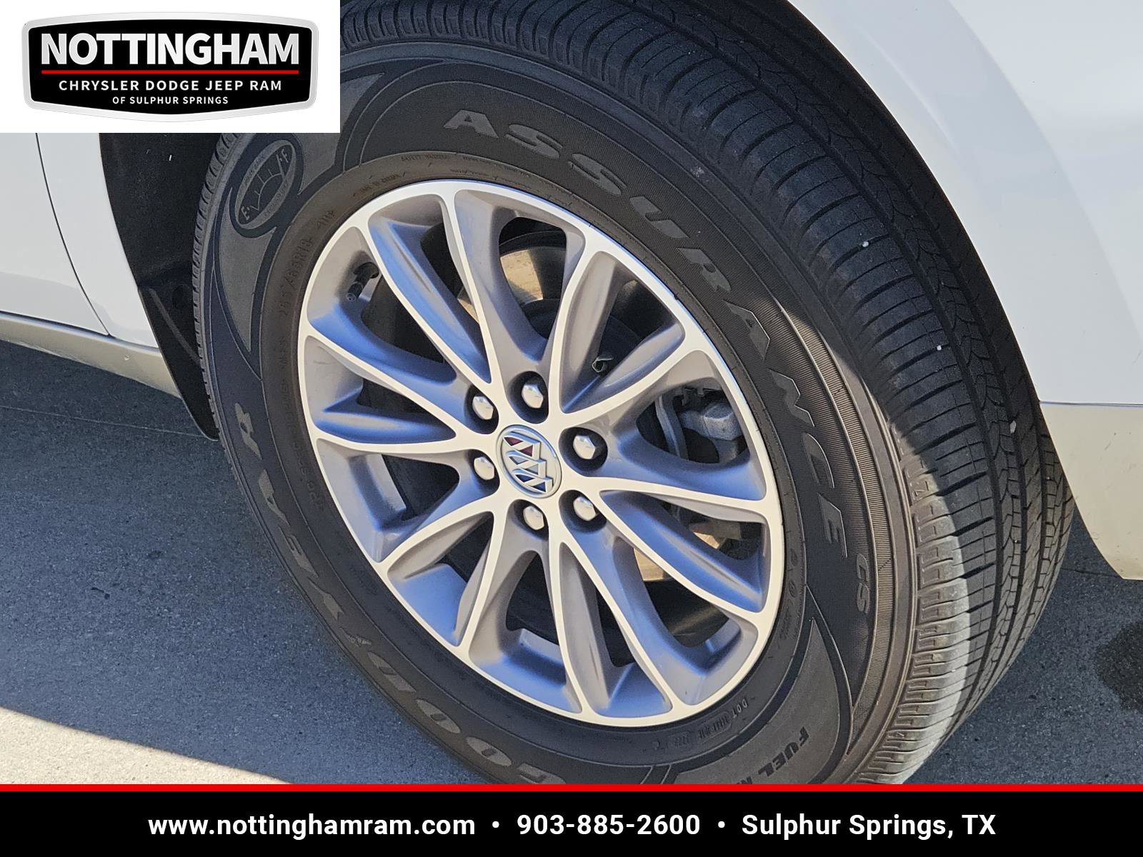 Used 2024 Buick Enclave Premium image 7