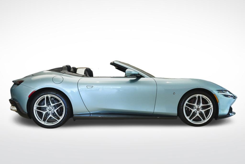 Used 2024 Ferrari Roma Spider RWD image 6