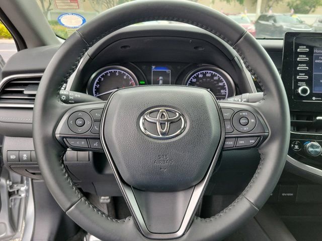 Used 2023 Toyota Camry SE w/ Convenience Package image 18