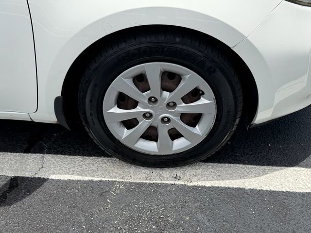 Used 2013 Kia Rio LX FWD image 9